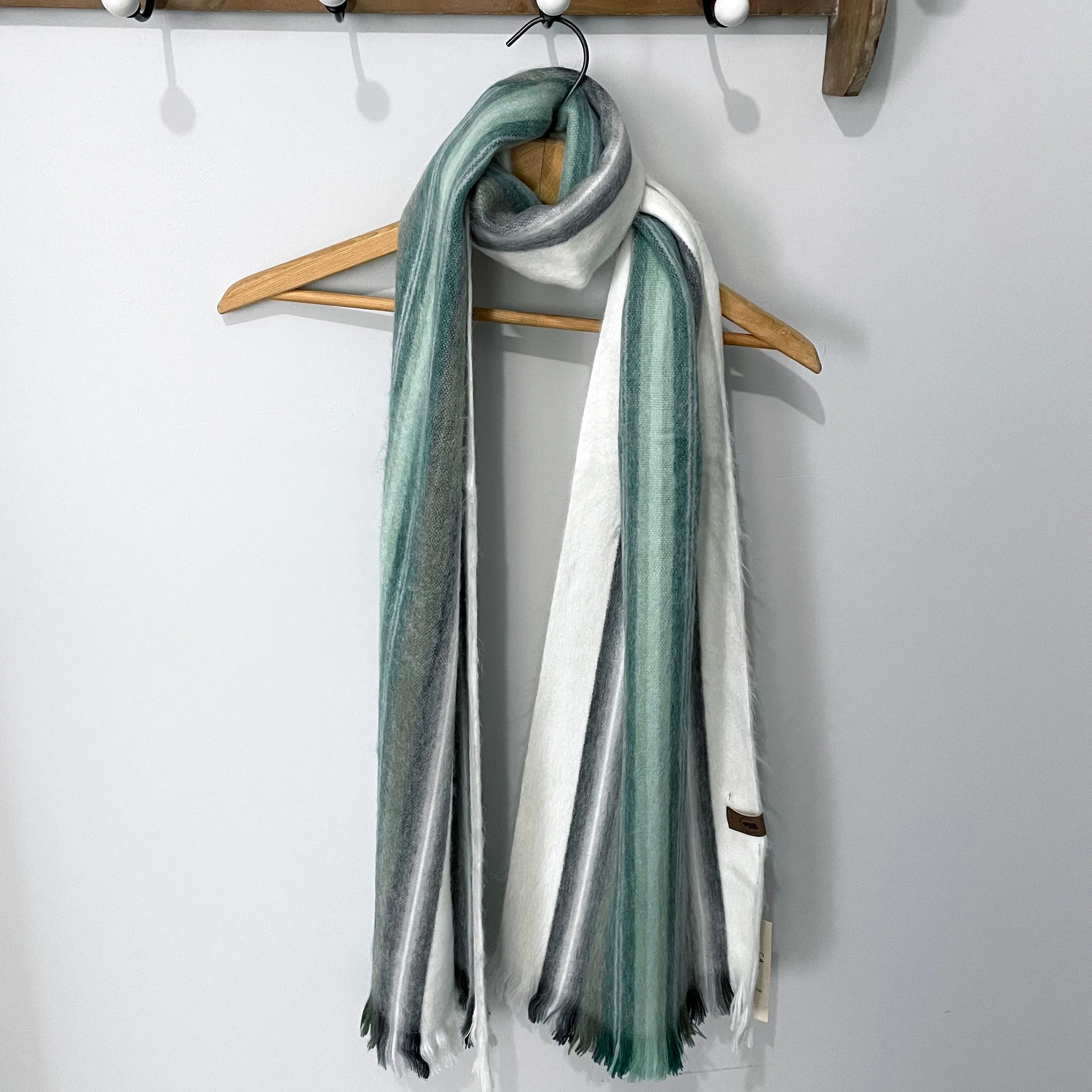 Cozy Fringed Ecuadorian Alpaca Fiber Scarf