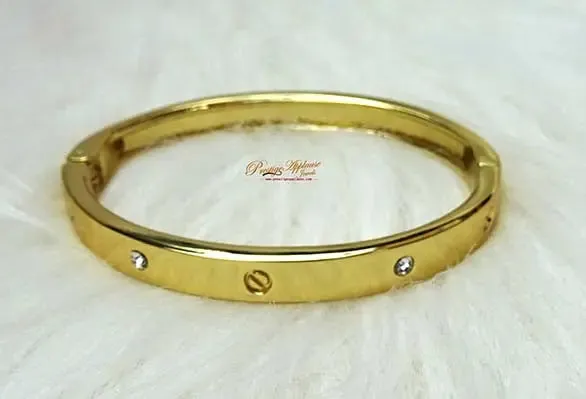 Popular Quality Gold with Crystal New Design New Trend Ladies Bangle Gift